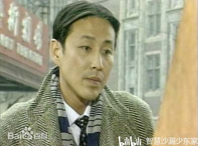 围城 风格独特的现实主义讽刺小说