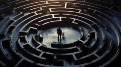 大城小城 被规训的“中产”走不出围城